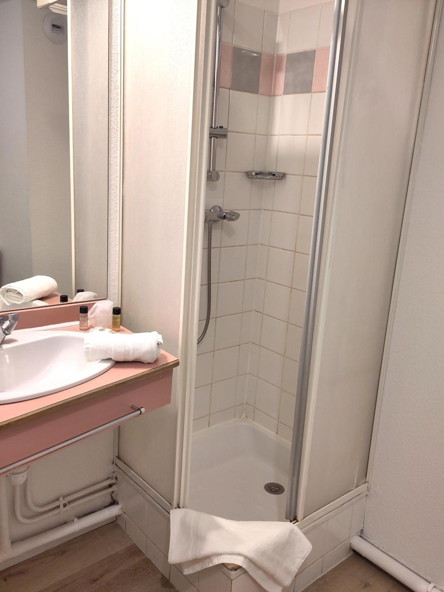 Sejours & Affaires Grenoble Marie Curie Aparthotel Eksteriør bilde